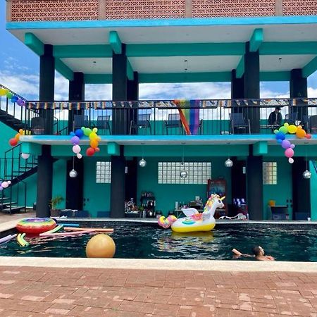 Hierve El Agua Eco Hostel - Confetti Pool Club San Pablo Villa de Mitla Exterior photo
