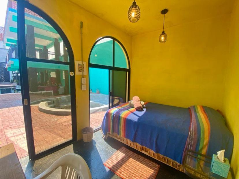 Hierve El Agua Eco Hostel - Confetti Pool Club San Pablo Villa de Mitla Exterior photo